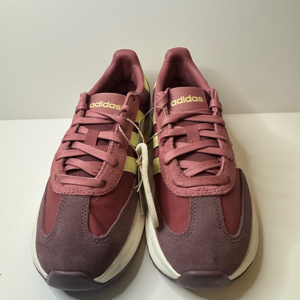 Adidas Women's Run 70’s 2.0 Sneakers - Size 6US - Picture 5 of 11
